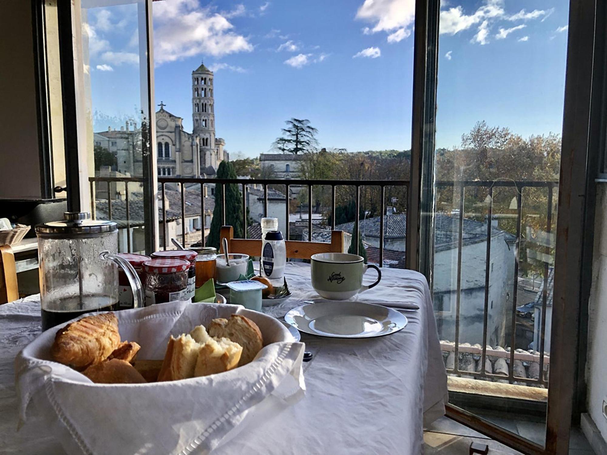 Chambre D'Hote Vue Exepitonnelle Uzès المظهر الخارجي الصورة